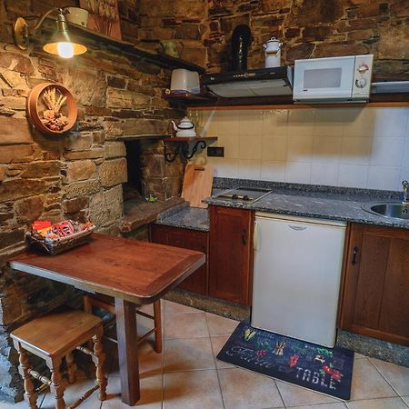 Esquíos - Apto. Cuarto do forno Taramundi Exterior foto